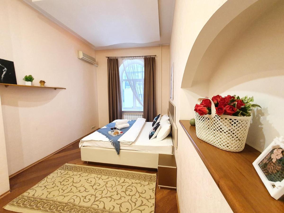 Inn Home Apartments - Pechersk Area Kijów Zewnętrze zdjęcie
