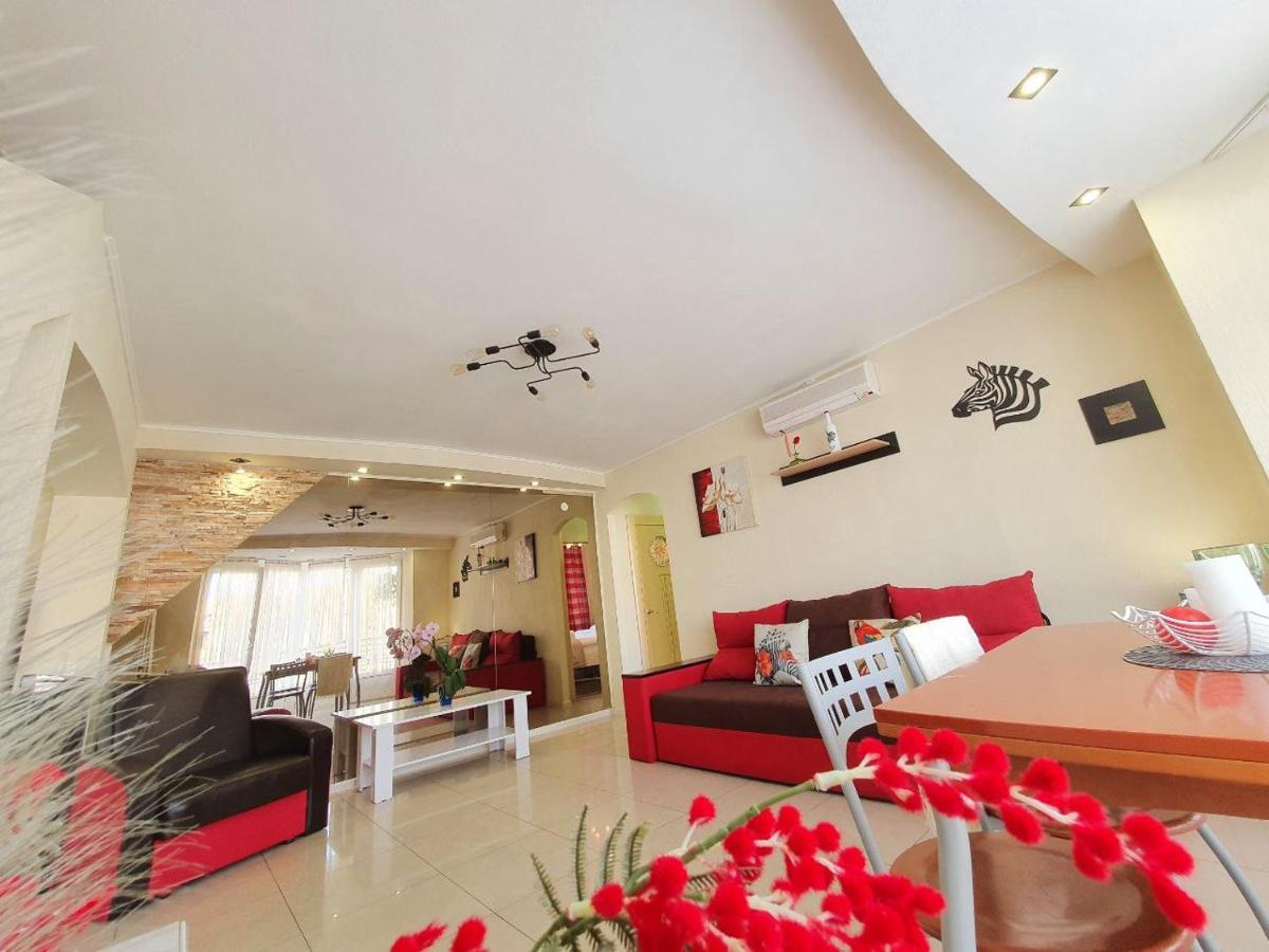 Inn Home Apartments - Pechersk Area Kijów Zewnętrze zdjęcie