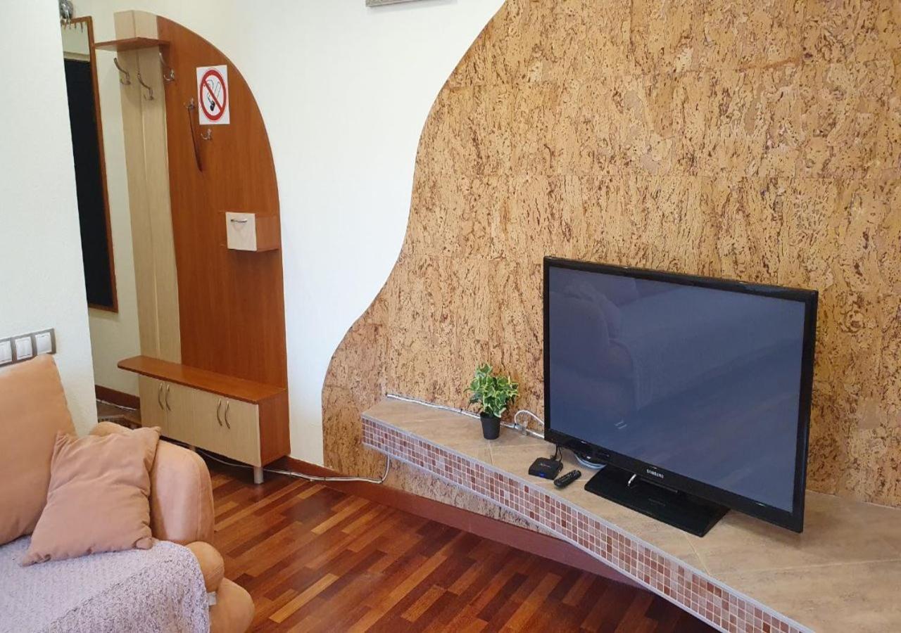 Inn Home Apartments - Pechersk Area Kijów Zewnętrze zdjęcie