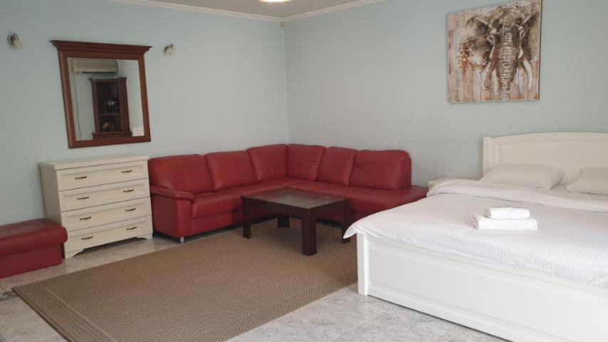 Inn Home Apartments - Pechersk Area Kijów Zewnętrze zdjęcie