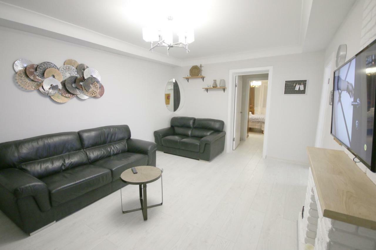 Inn Home Apartments - Pechersk Area Kijów Zewnętrze zdjęcie