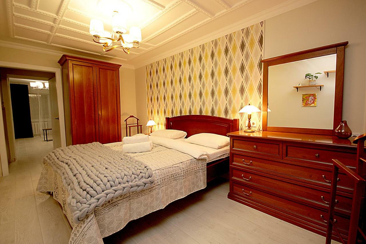 Inn Home Apartments - Pechersk Area Kijów Zewnętrze zdjęcie