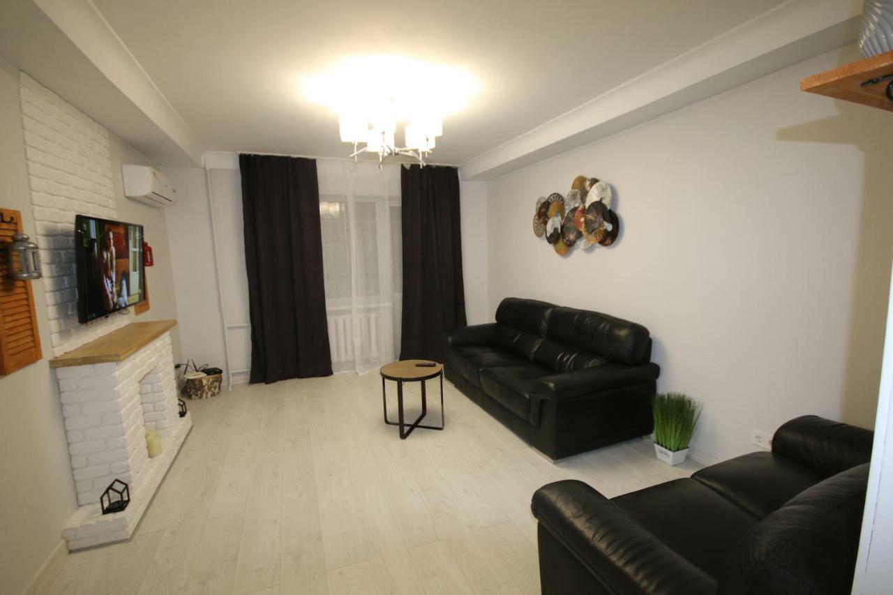 Inn Home Apartments - Pechersk Area Kijów Zewnętrze zdjęcie