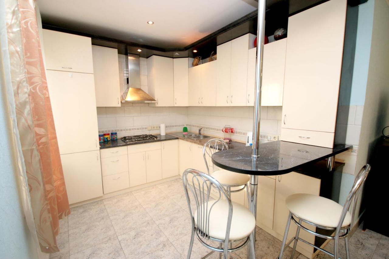 Inn Home Apartments - Pechersk Area Kijów Zewnętrze zdjęcie
