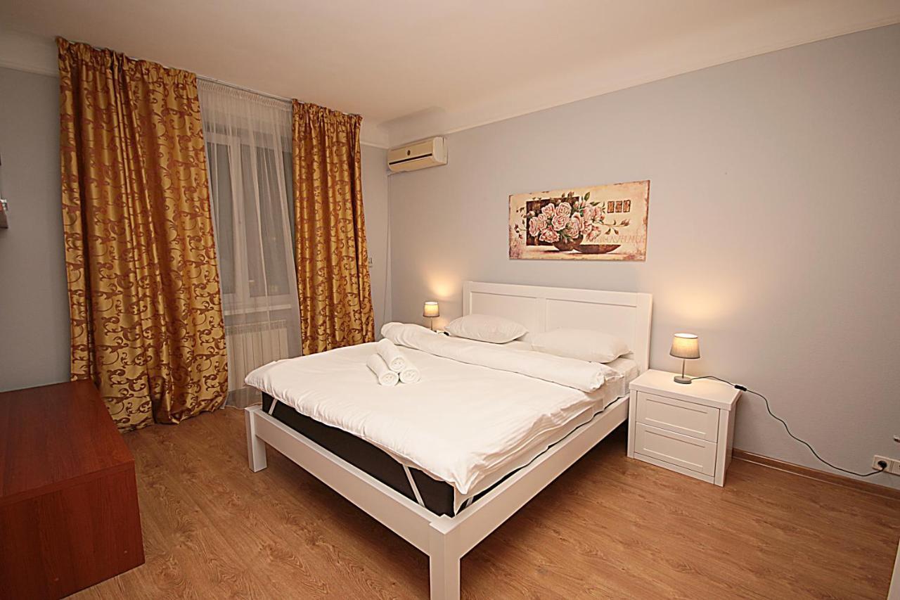 Inn Home Apartments - Pechersk Area Kijów Zewnętrze zdjęcie