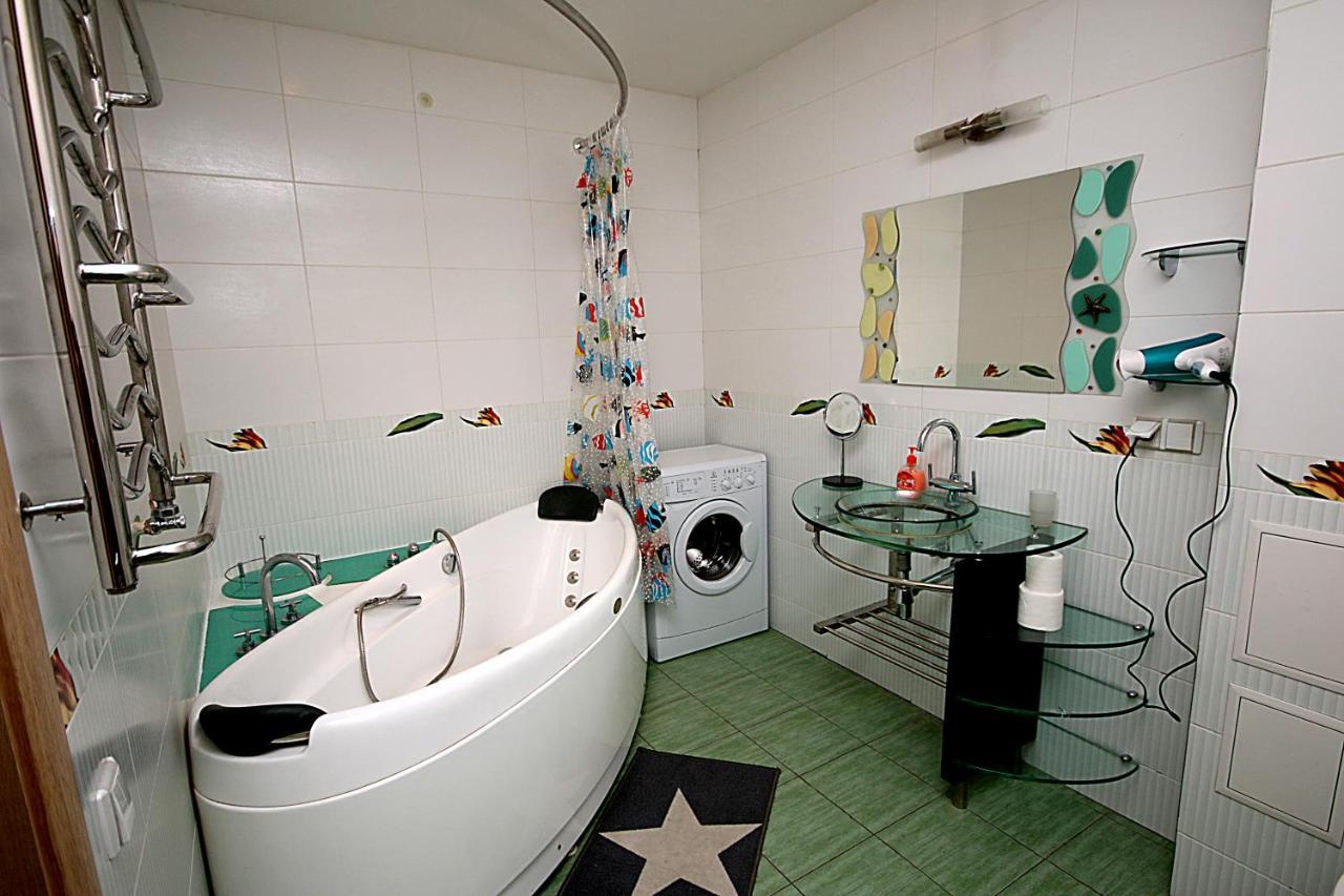 Inn Home Apartments - Pechersk Area Kijów Zewnętrze zdjęcie