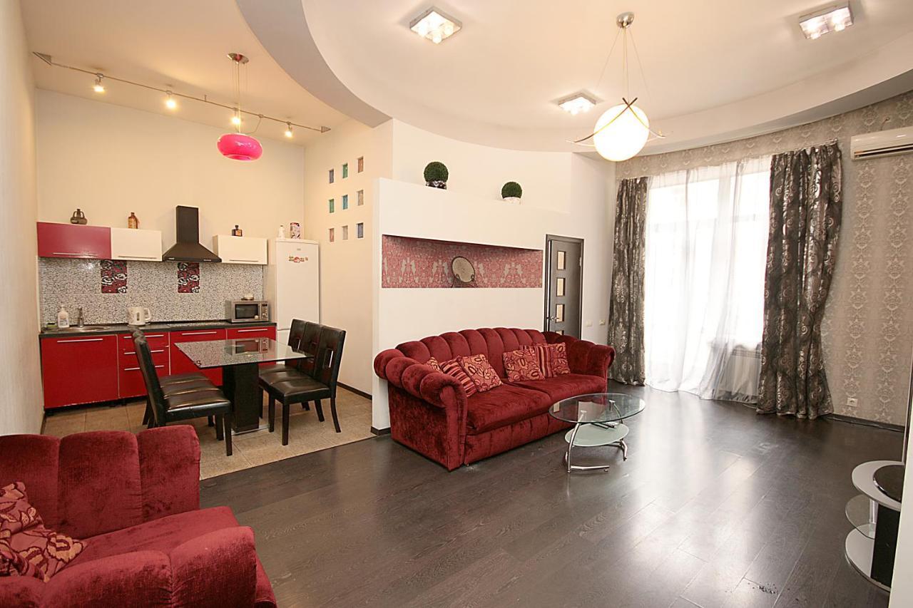 Inn Home Apartments - Pechersk Area Kijów Zewnętrze zdjęcie