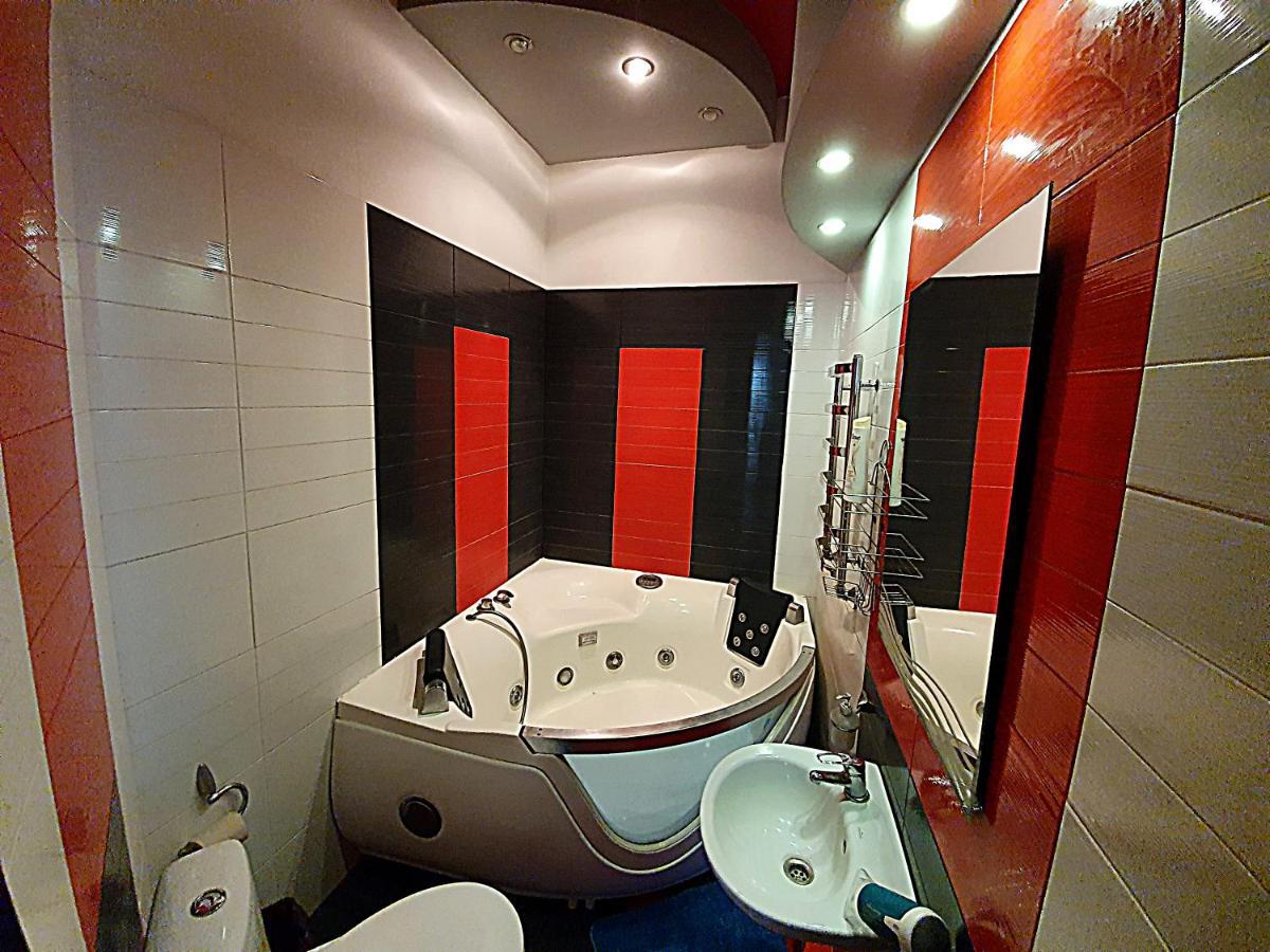 Inn Home Apartments - Pechersk Area Kijów Zewnętrze zdjęcie